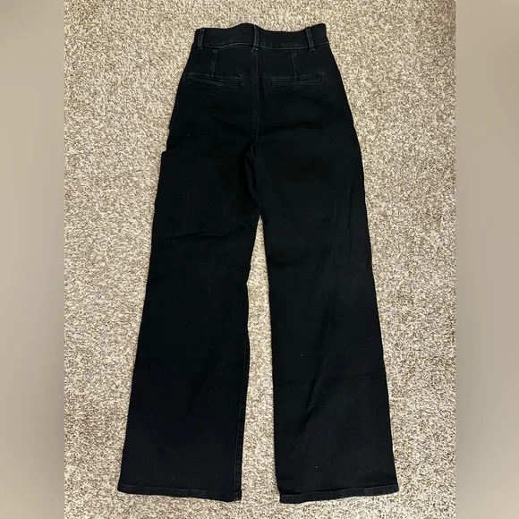 Ann Taylor Wide Leg Flare Jeans, Black, Standard Fit Size 0 - Picture 2 of 4